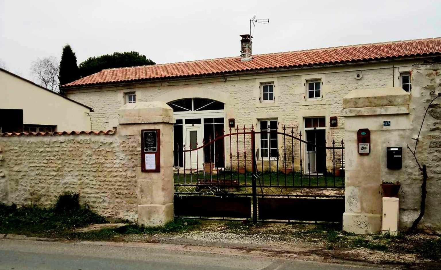 La Maison D'Hotes Des Charentes Les Touches-de-Périgny Exterior foto